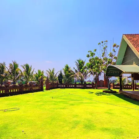 Villa Rancabango Hotel & Resort Garut-2